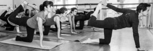 tina-esposito-stretching-yoga-cdm-corso-per-adulti